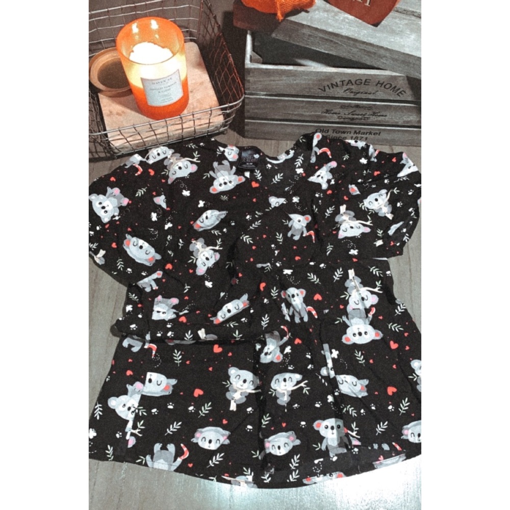 Koala Scrub Top!!